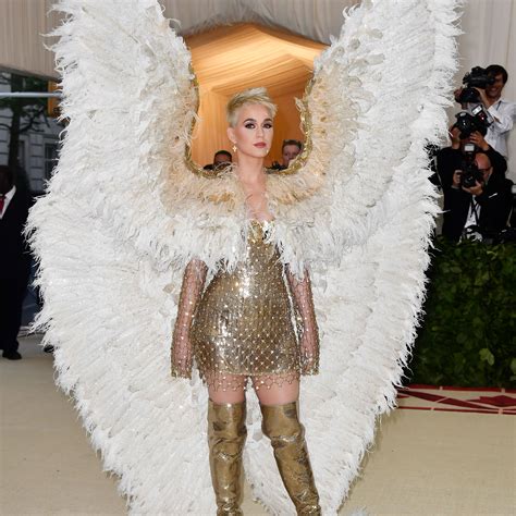 Katy Perry Delivers The Met Galas Most Meme Worthy Look Vogue