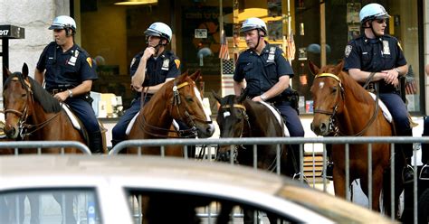 Nypd Mounted Unit Headquarters Moves To Manhattans West Side Cbs New