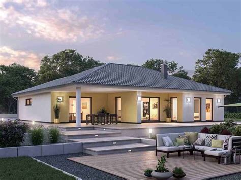 Als die wohnung zu klein wurde und die einschulung des älteren sohnes anstand, entschieden sich jens und jana richter mit ihrer. Bungalow 114 - Ytong Bausatzhaus GmbH | Haus bauen, Haus ...