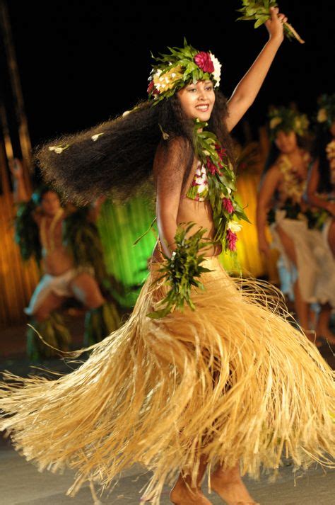 Watch A Dance Show Vahiné Tahiti Vahiné Danses Du Monde