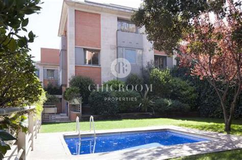 4 bedroom house with pool for rent. 4 Bedroom house for rent with pool in St Gervasi