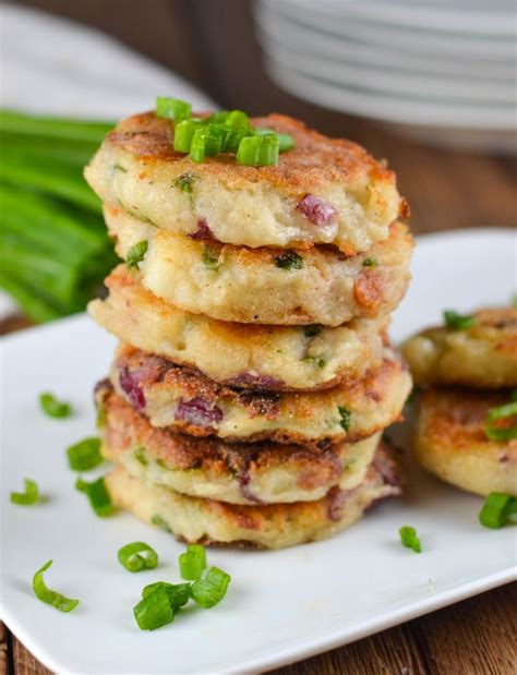 Have lots of chicken broth left over from that last mean rooster? Gluten-Free Bacon Leftover Mashed Potato Cakes