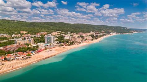 For a fee, guests can enjoy continental breakfast daily from 9:00 am to 1:00 pm. Hôtels Golden Sands, Bulgarie - Hoteles RIU Hotels & Resorts