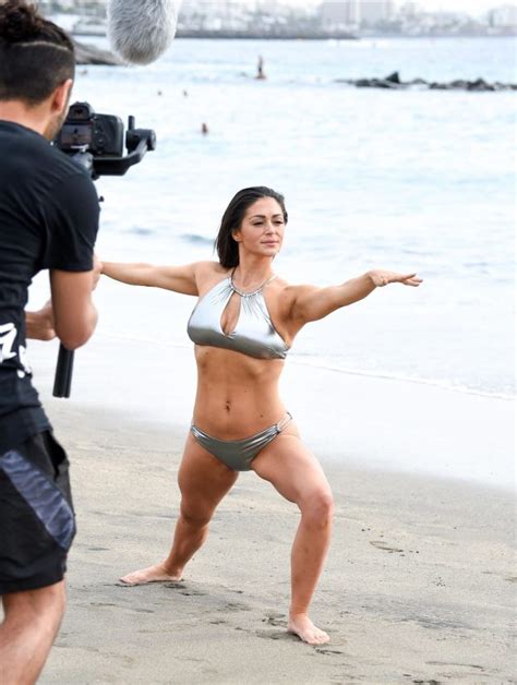 Casey Batchelor Sexy Yoga Photos The Fappening