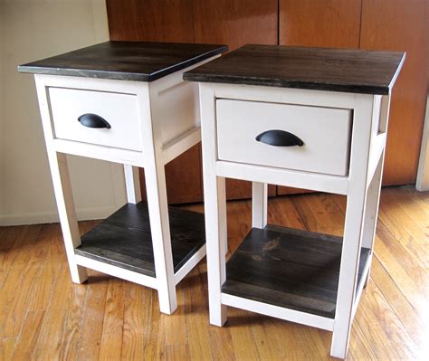 When shopping for a night stand, pay attention to height. Ana White | Mini Farmhouse Bedside Table - DIY Projects