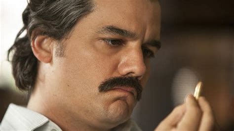 Narcos Season 2 On Netflix How Wagner Moura Lost Weight After Pablo