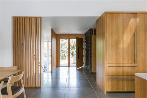 17 Stunning Mid Century Modern Foyer Interiors You Deserve