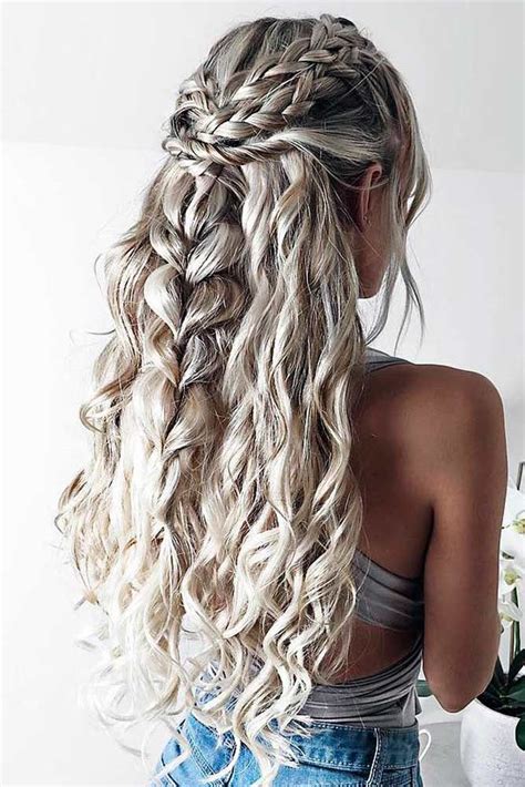 You should remember that a good saloon will give you the proper style but you can still try some curly looks with regular styling equipments. 25 Ways to Style Long Haircuts with Layers | Valentine's ...
