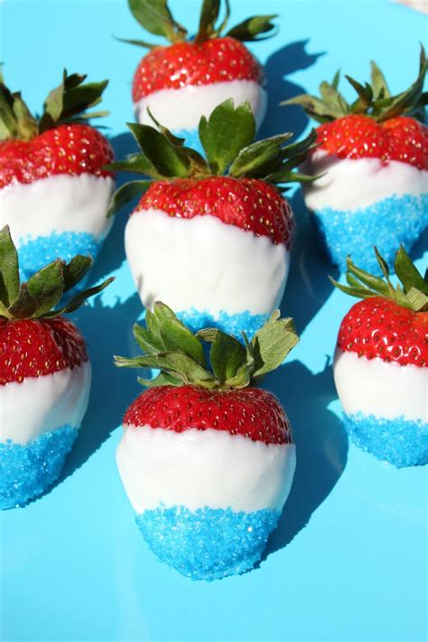 Red White And Blue Chocolate Dipped Strawberries Memorial Day