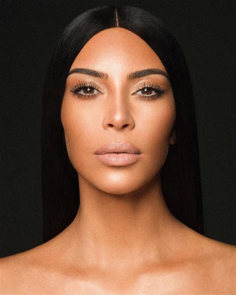 Kim Kardashian Reigns Supreme Queen Of The Eyebrow Game Kim