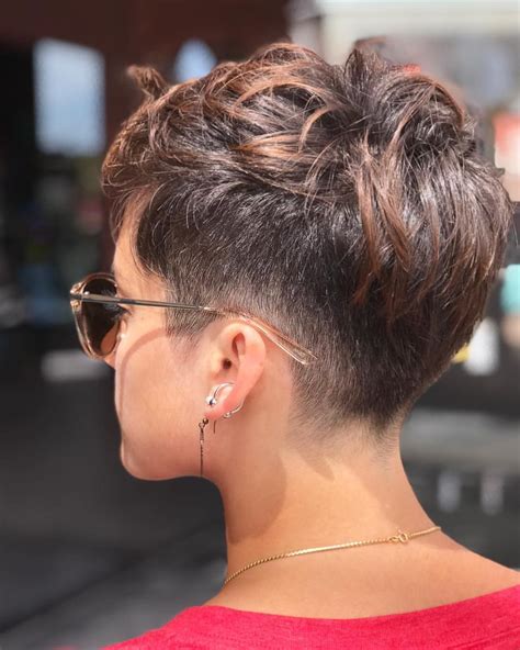 26 Pixie Haircut With Nape Undercut Popular Style