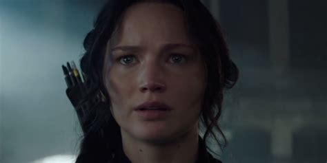 The Hunger Games Mockingjay Part 1 Trailer Is Here To Fight Huffpost