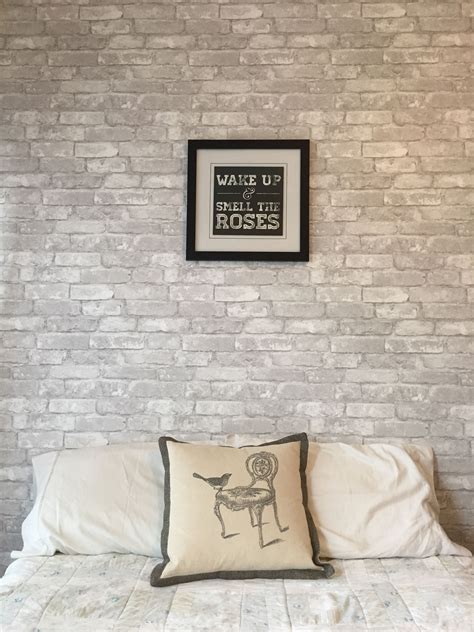 Faux options are available for the tighter budget and. 20+ White Brick Wall Ideas to Change your Room Look Great ...