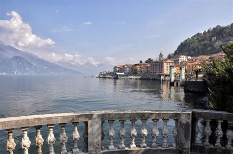 How to make the difference between a banister, a railing and a handrail ? What is the Difference Between a Baluster and Balustrade?