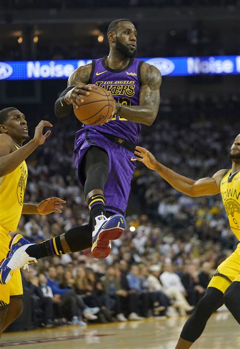 Latest on los angeles lakers small forward lebron james including news, stats, videos, highlights and more on espn. Lakers lose LeBron James to groin injury, rout Warriors