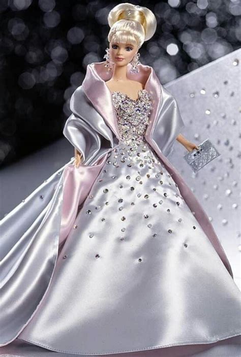 Pin By Mari March On Bonecos Barbie Wedding Dress Barbie Fashion
