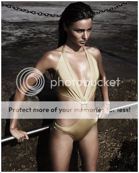 Metacafes Miranda Kerr Unleashes Her Swimsuit Hotness
