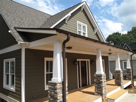 Not all bungalows have this type of column, but houses built in the 20th and 21st centuries often deliberately avoid classical styles in favor of more craftsman. Our front porch columns are supposed to look like this ...