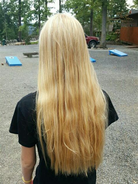 Pin By Josie Chapman On Hairrr Long Hair Styles Hair Long Blonde Hair