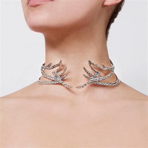 Game Of Thrones Inspired Jewelry Wraps Exquisite Silver Dragons