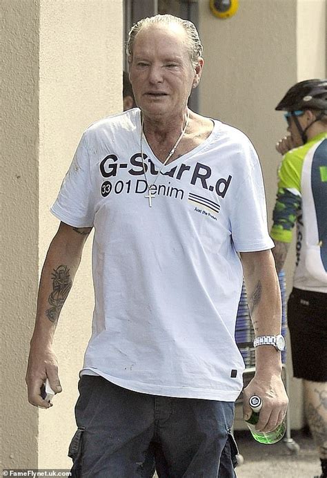 Gezinti kısmına atla arama kısmına atla. Paul Gascoigne 'is self-isolating with glamorous single ...
