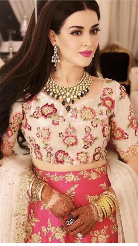 pin by ༺afifa༻ ༻f༺ on mina hasan beautiful dress designs pakistani bridal pakistani fashion