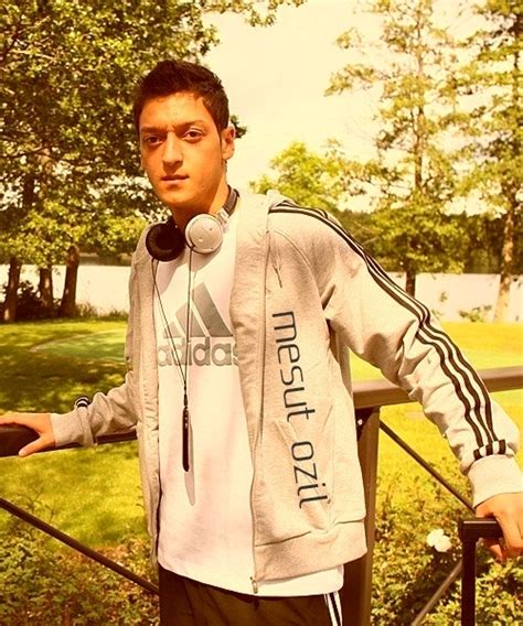 Mesut Ozil Mesut Özil Fan Art 19402500 Fanpop