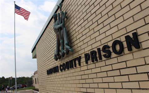 In Pa County Jails People With Mental Illness Are Routinely Met With Pepper Spray And Stun