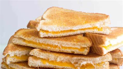 Grilled Cheese For A Crowd Thecookful