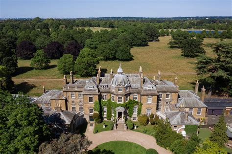 Georgian Mansion In Surrey Locations London