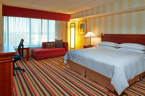 Philadelphia Airport Hotels Philly Airport Hotels Renaissance