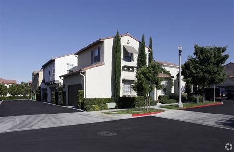 Woodbury Place Apartment Homes Apartments Irvine Ca
