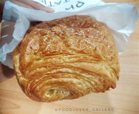 Di toko roti atau di pabrik roti tawar biasanya semua produk akan ditulis best before bukan expired date. Gambar Toko Roti 'O - Gambar Toko Roti O Roti O Tebet ...