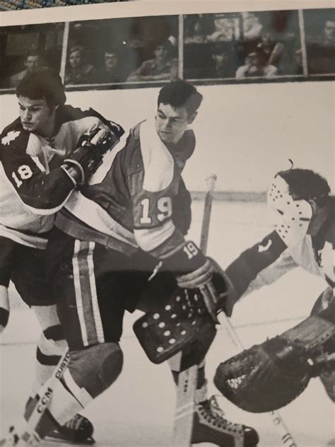 1971 Jacques Plante Nhl Goalie Mask Photo 1971 Toronto Maple Leafs