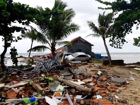 Their findings are presented in the paper in terms of performance of buildings, bridges, coastal structures. Krakatau volcano tsunami: At least 430 dead, 1500 injured ...