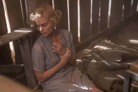 Dreamland Review Margot Robbie Goes Classic 30s Bombshell In Derivative Bank Robbery Film