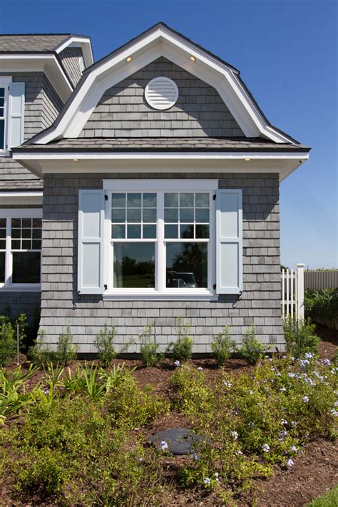 3g painting is dedicated to professional service and quality results. Shingle Style Gambrel Beach House - Home Bunch Interior ...