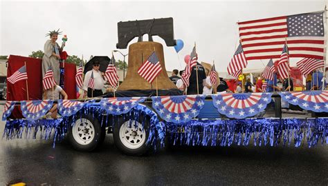 10 Attractive 4th Of July Float Ideas 2022