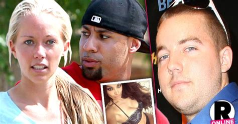 she s ‘lost everything kendra hits rock bottom after hank s alleged transsexual affair says