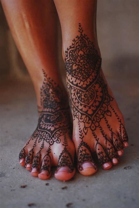 25 elegant mehndi designs for feet that will make you stand out tattoos henna henna designs