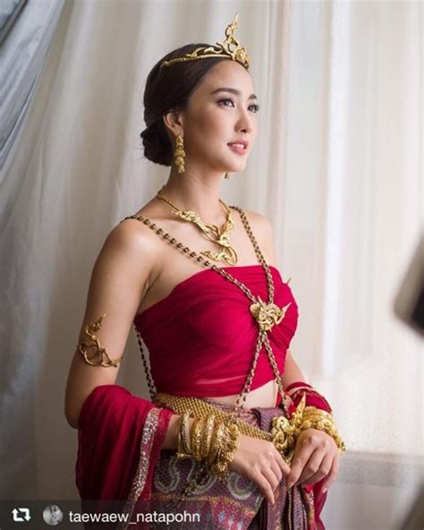 แต้ว ณฐพร นับหนึ่งใหม่ ฝึกพูดอีสานสมบทบาท คำแก้ว นาคี. แต้ว พร้อมเคลียร์คิว ถ้าผู้ใหญ่ อยากให้เล่นนาคี 2 - Pantip