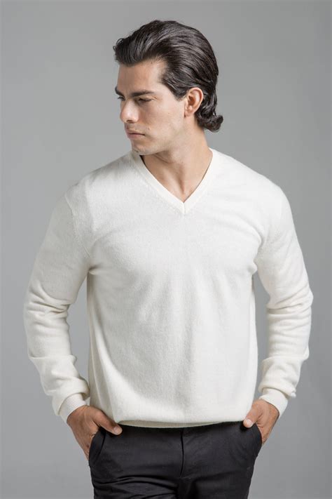 Mens Classic Cashmere V Neck Sweater By Pine Cashmere