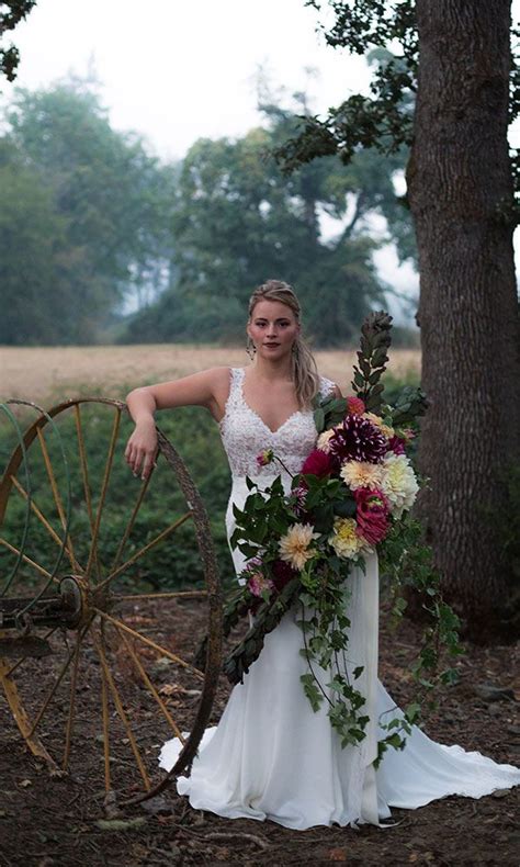 This Cowgirl Chic Bridal Photoshoot Is Every Girls Dream Cowgirl Magazine Bridal Photoshoot