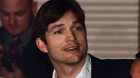 Ashton Kutcher Mila Kunis Have Sex He Reveals In Talk On Serious Stuff Los Angeles Times