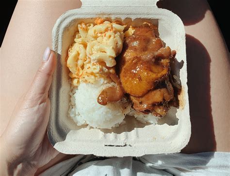 A Drool-Worthy Guide To Places To Eat in Hilo, Hawaii » Teriaki Talks