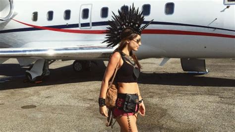 Burning Man Photos Private Jets Sex Toys Headdresses And More Vanity Fair