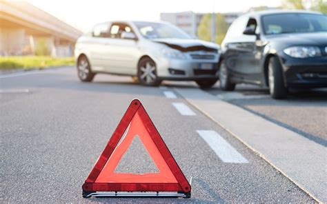 Cosa Fare In Caso Di Incidente Stradale Norme Di Comportamento Per La