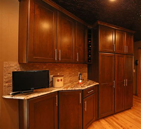 This will help prop the wall cabinet to the same height as your metod base cabinet. You can't ever have enough storage space. Do you have an ...