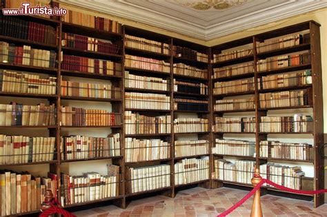 La casa di silvia è aperta esclusivamente dal venerdì alla domenica e nei giorni festivi. Casa Leopardi, Recanati | Cosa vedere: guida alla visita