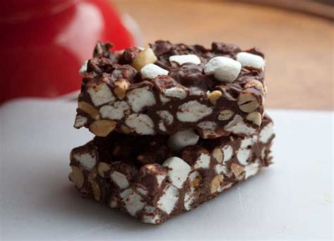 It's a delicious treat for any occasion in my book. Caramel Flavored Sweetened Condensed Milk - Cookie Madness